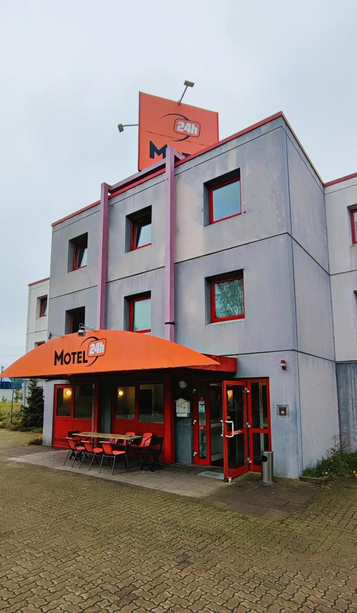 Motel 24H Ганновер Экстерьер фото