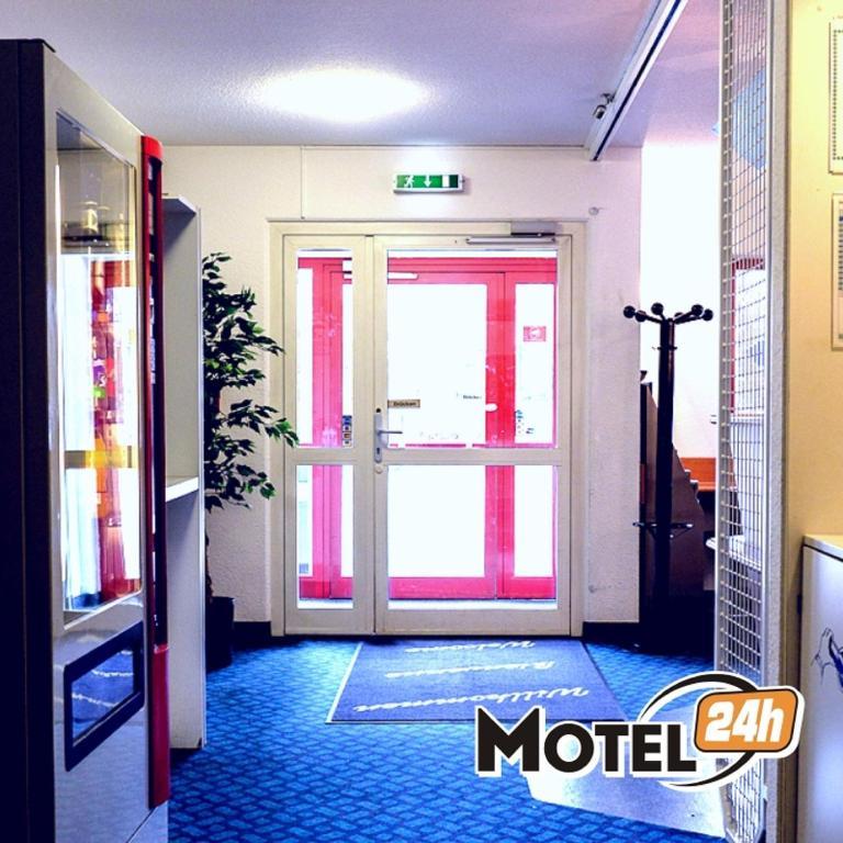 Motel 24H Ганновер Экстерьер фото