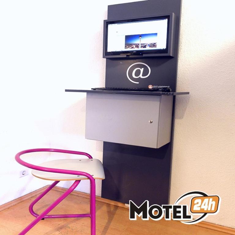 Motel 24H Ганновер Экстерьер фото
