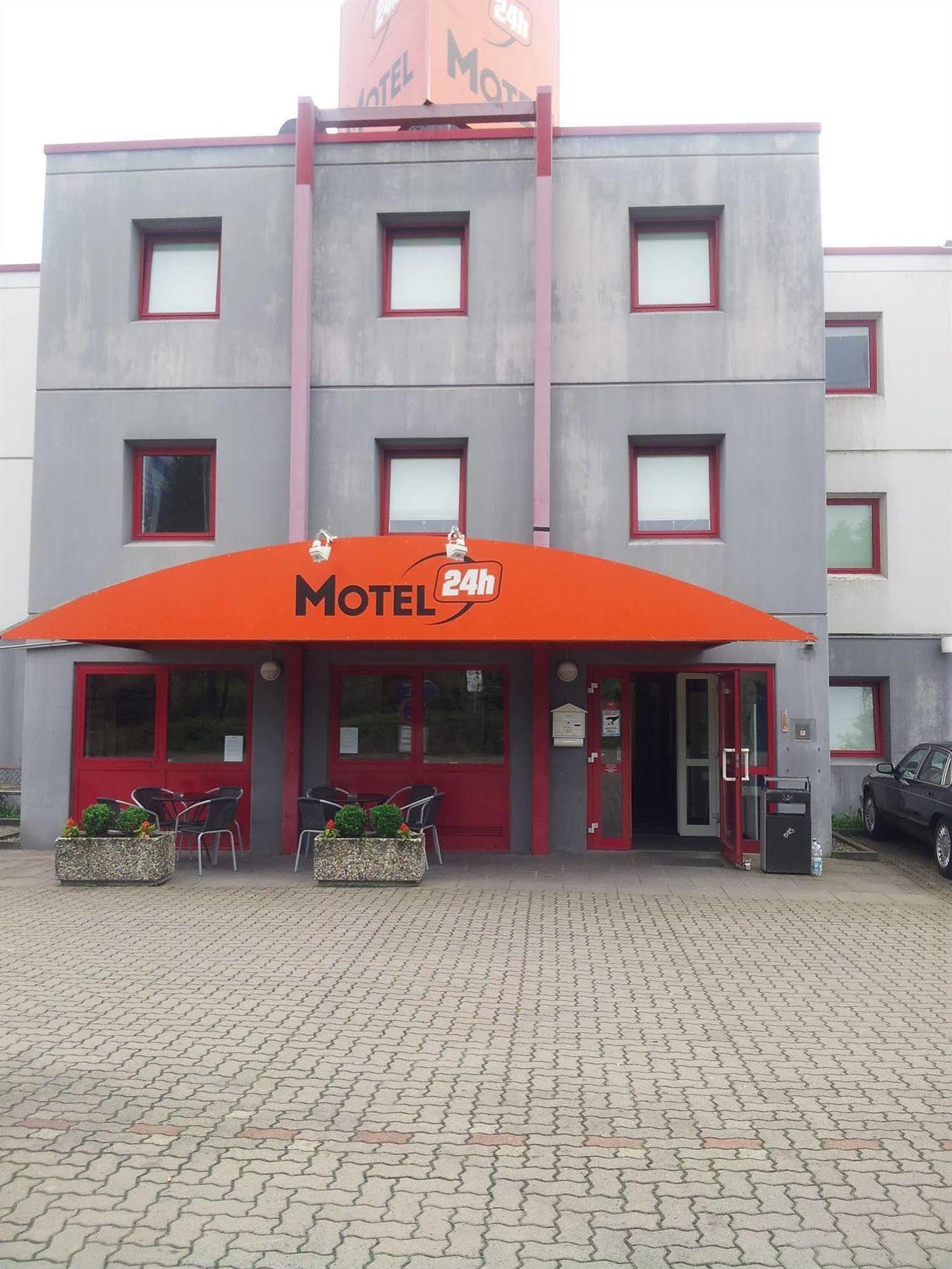 Motel 24H Ганновер Экстерьер фото